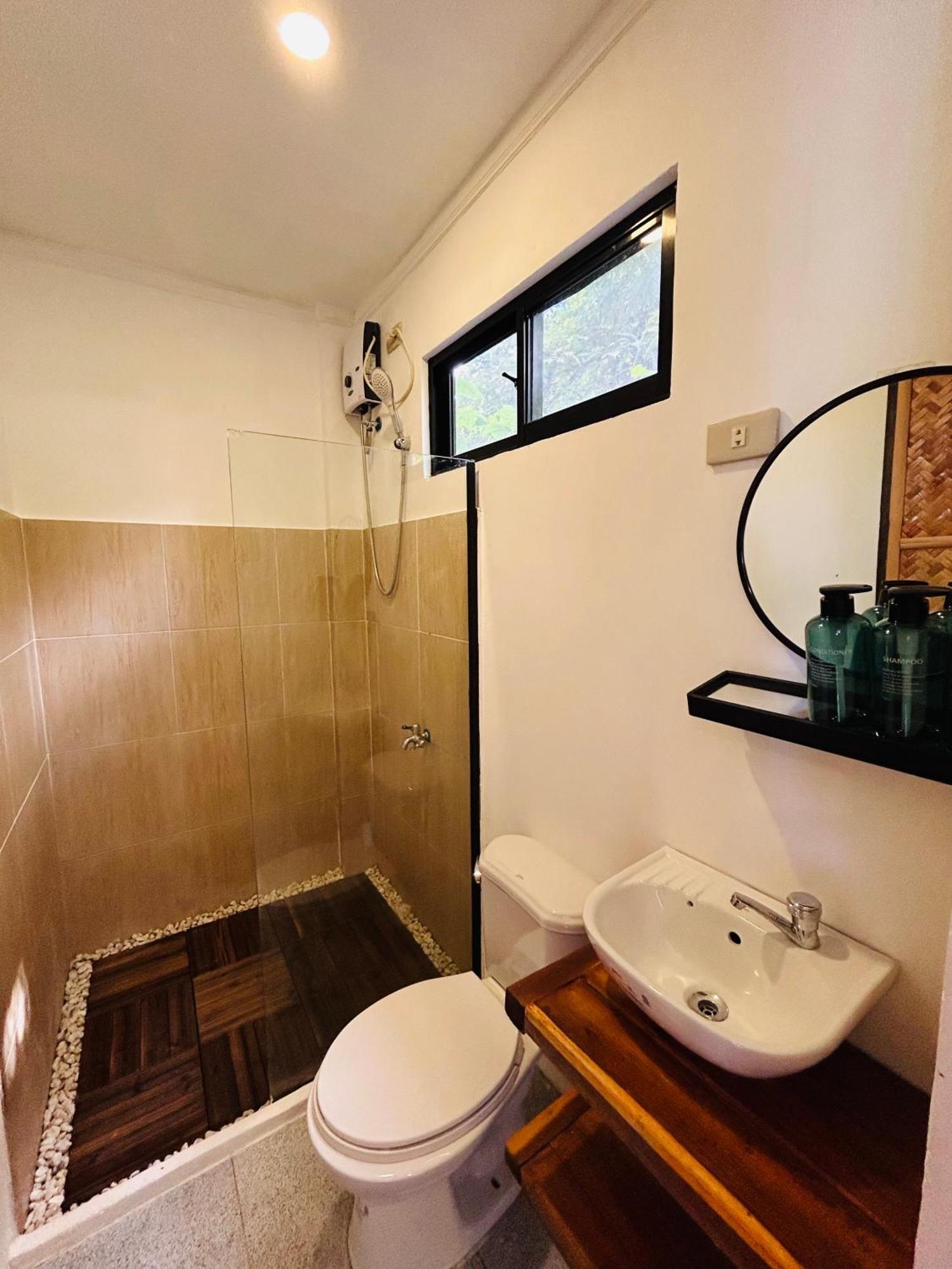 Lolas Villa El Nido Luaran gambar
